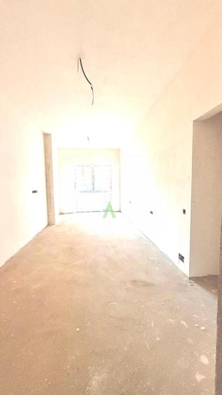 Oportunitate ! Apartament 4 Camere | Semifinisat | Logie 10 MP | Floresti - 10