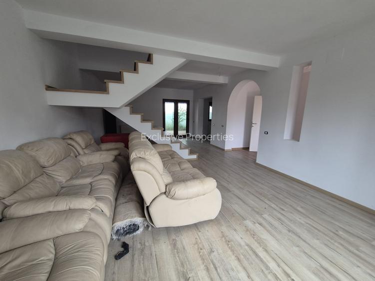 Casa 3 camere de vanzare in Curtea Domneasca - 6