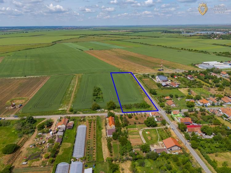 De vanzare teren intravilan Minis