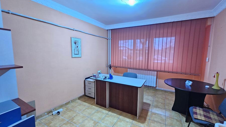 Spatiu Birouri 65 mp Mazepa 1 Apartament 2 camere Parter