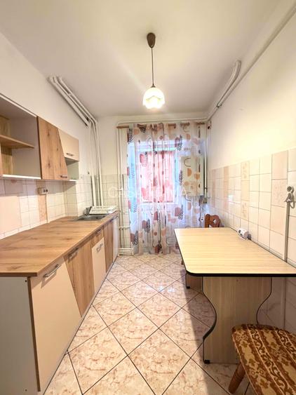 2 camere/ 2 rooms/ 2 mn walk -UMF-Piata Unirii, mobilat&utilat/fully furnished! - 5