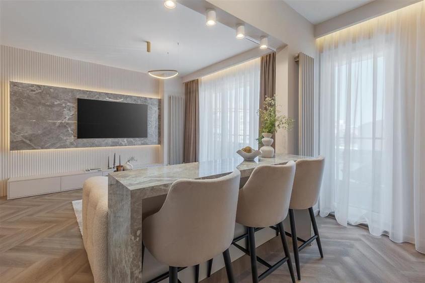 RECO Apartament ultralux  cu 4 camere  117 mp -cartier Victoria Oradea