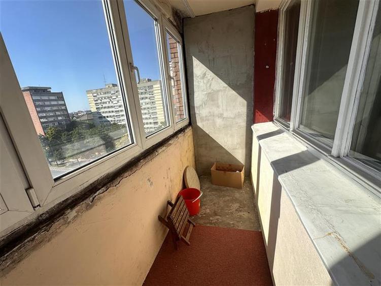 Decomandat, etaj intermediar, mobilat si utilat linga Kaufland