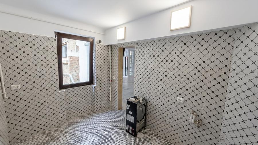 Apartament renovat lângă ASE, bloc boutique, centrala proprie