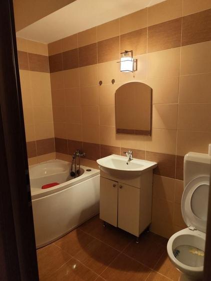 AP. 2 CAMERE- APARATORI, PARCARE INCLUSA, CENTRALA, METROU, BLOC NOU