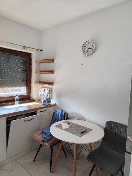 Vând apartament doua camere