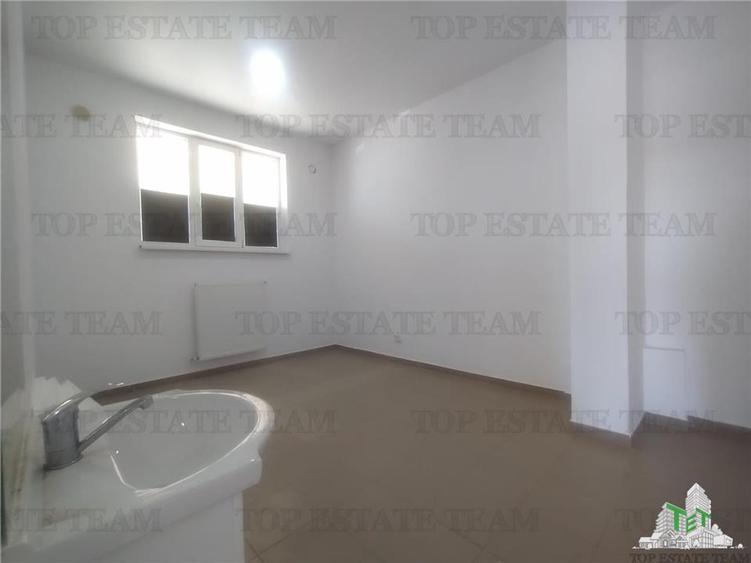 Reducere! Spatiu comercial nou 118 mp, ideal cabinet medical/office, include cur