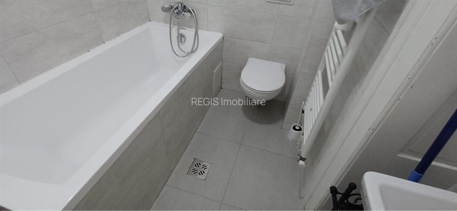 Apartament la casa ,3 camere Centrul Istoric - 12