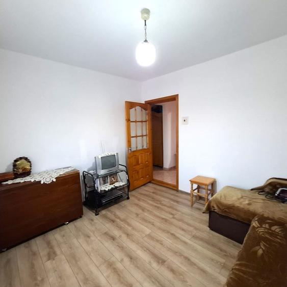 Apartament 3 camere – Zona Lidl Sud, Focșani