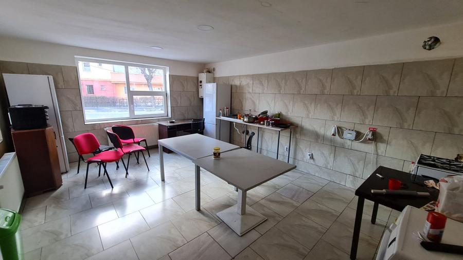Spatiu comercial, zona Noua