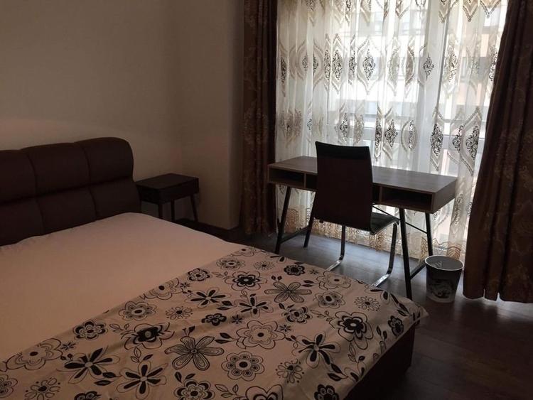 Apartament 3 camere NEWTON Residence foarte aproepe de PALAS
