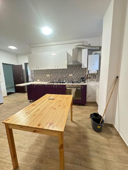 GARSONIERĂ DE VÂNZARE – STR. TINERETULUI 85 – 48.500 € - 5