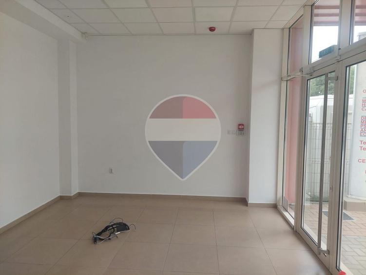 Spațiu comercial de 84mp de închiriat