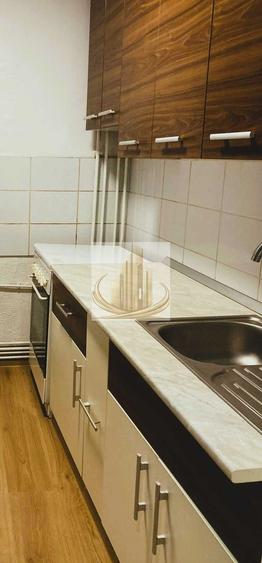 Apartament cu 2 camere decomandat etaj 2 Lipovei
