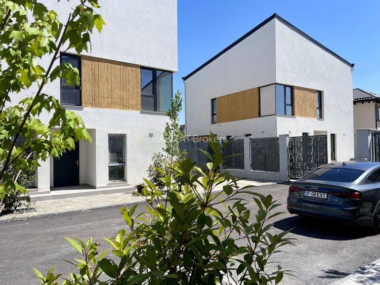 Vila individuala 5 camere Tunari 1 Decembrie - 22