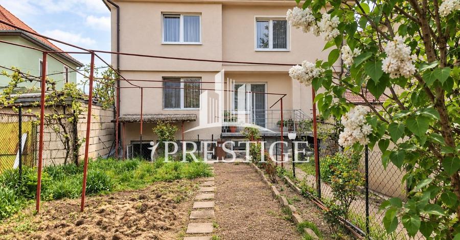 CASĂ TIP DUPLEX | DEMISOL + ETAJ 182 MP UTILI | SIBIU ZONA CENTRALĂ