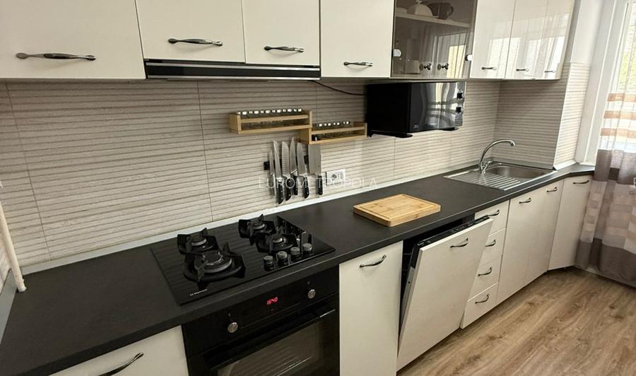 Apartament 3 camere cu terasa mare si vedere la parcul  Tei - 11