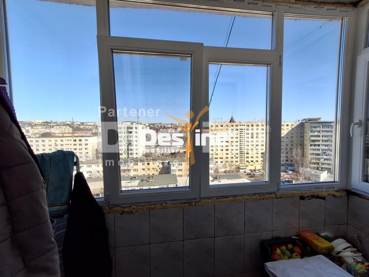 Apartament 3 camere, semidecomandat, Alexandru Cel Bun, 89.900 EURO