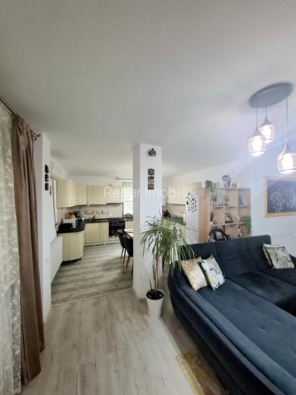 Apartament 3 camere, 84 mp utili, 2 băi+ terasă 17 mp,zona N Rm Vâlcea - 12