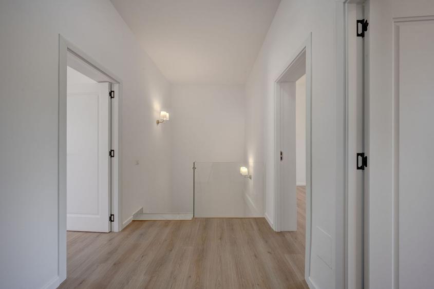 Case in loc de Apartament / cu 2 loc. Parcare ! Drumul Taberei !