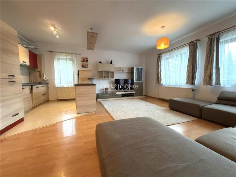 Apartament 3 camere, 72mp, 2 Parcari, zona Coresi - 3