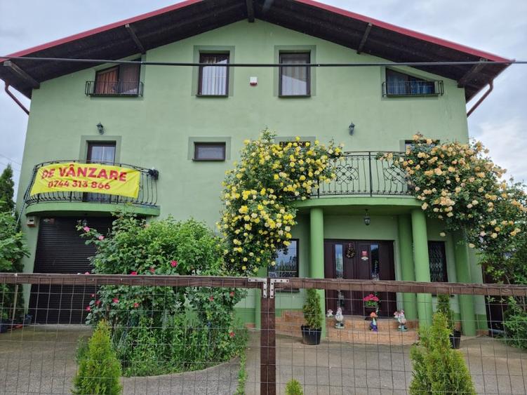 CASA DE VANZARE ZONA BRADU PITESTI