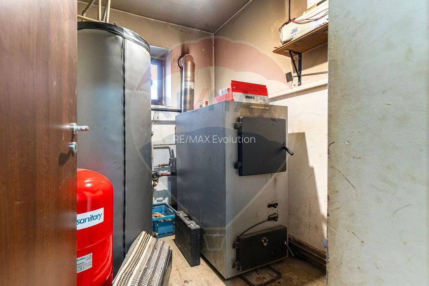 OPORTUNITATEI CASĂ modernă | 238mp utili și teren intravilan 7150mp - 39