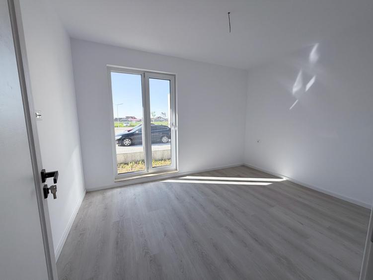 Casa Parter Finalizata Cu Toate Utilitatile