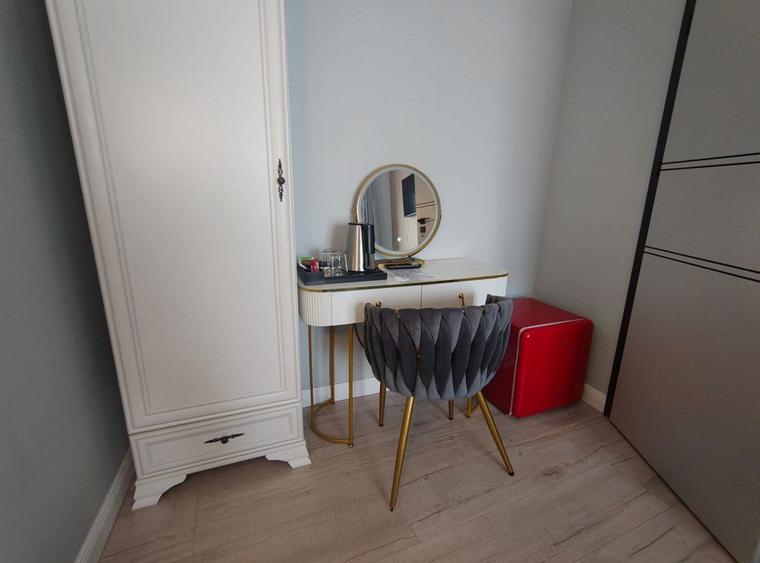 Vila de lux 240 mp ,11 camere, TURNISOR-Sibiu