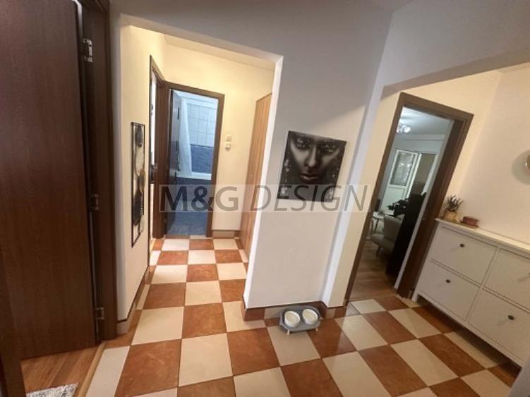 3 cam decomandat, 2 bai , 2  balcoane Sagului-Dambovita