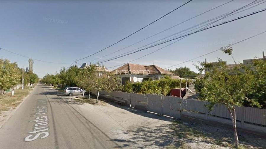 Casa de 68 mp si teren - 1.800 mp, Sat Comani - 3