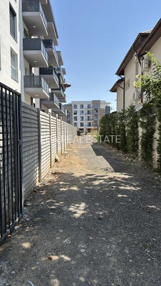 Teren 1000mp Ozana | Dublă Deschidere 40m și 36m | Intravilan Sector 3 - 3