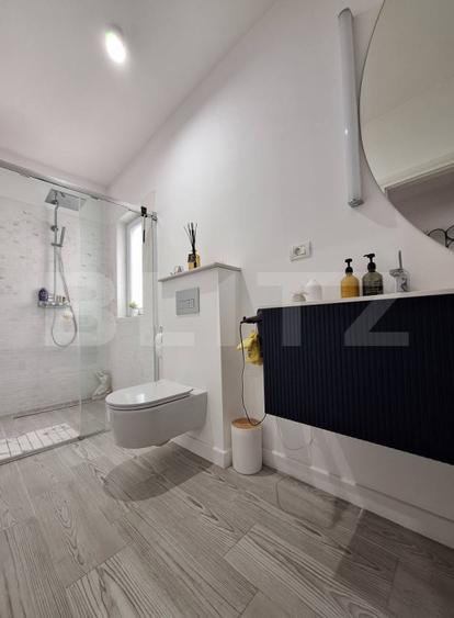 Vila de lux, mobilata, utilata, teren superb 1150 mp, piscina!