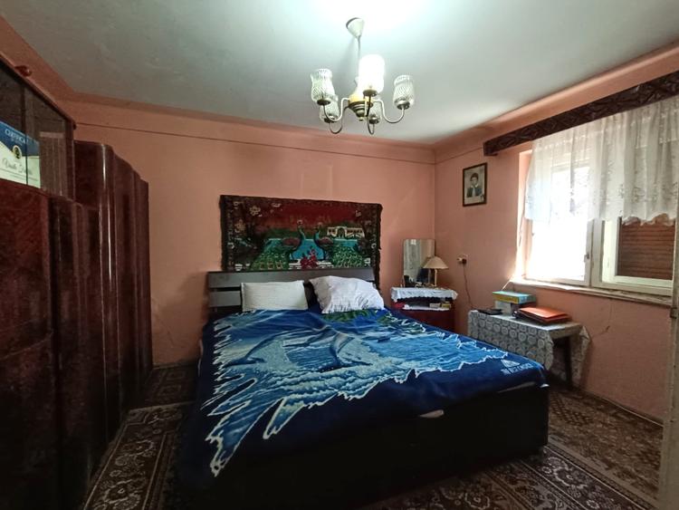 Casă renovabilă cu teren 2000 mp | 2 fronturi | Potențial investiție Sebeș