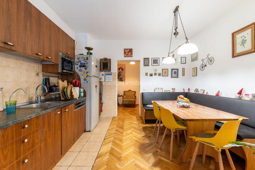 Vilă 4 familii | Apartament + mansardă | Curte 98 mp - 18