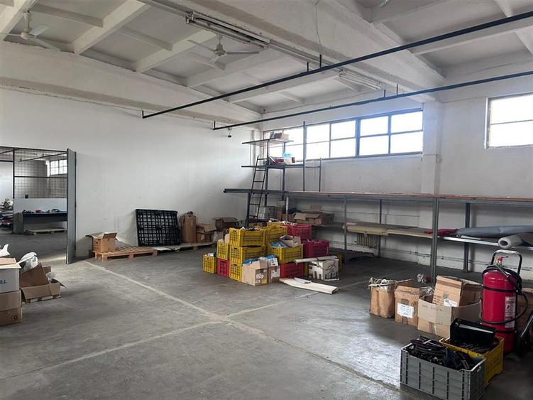 Hala industriala de vanzare in Marghita – 930 mp utili, teren 2470 mp, toate uti