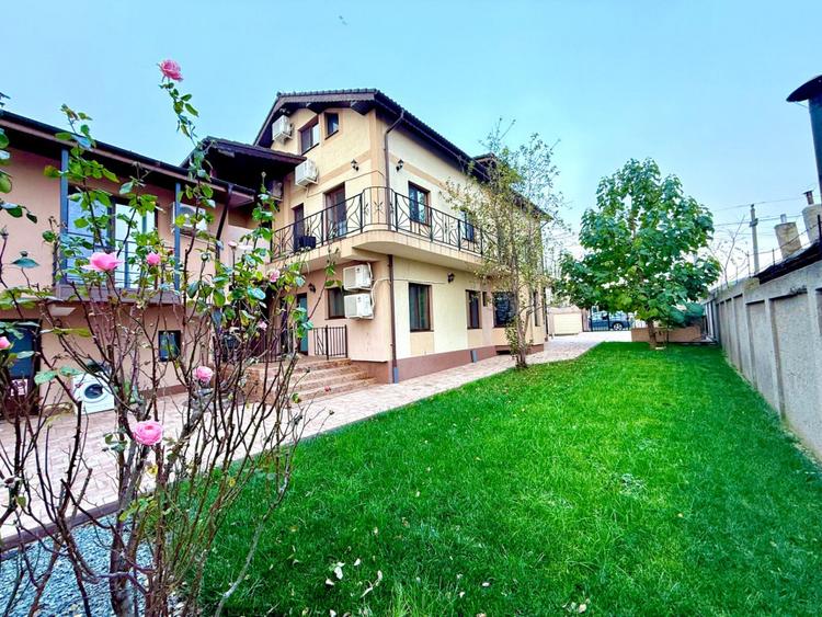 Pensiune turistica de vanzare in Corbu vedere lac afacere la cheie