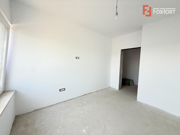 COMISION 0% Apartament cu 4 camere si terasa de 20 mp - Torontalului
