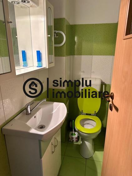 3 camere decomandate, etaj 3/7 Lapus