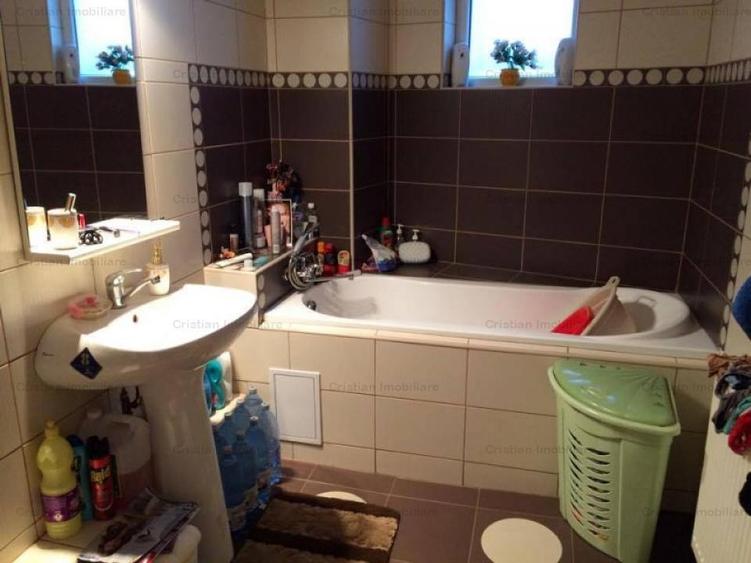 Vila 456mp utili  zona Plantelor