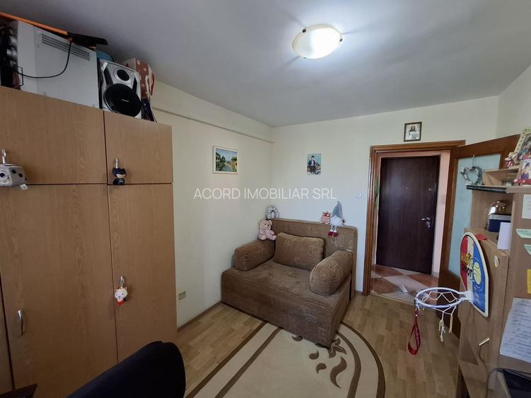 Apartament 3 camere zona Tomis Nord vedere panoramică - 5