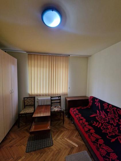 Apartament 3 camere, etaj intermediar, zona Sagului - Shopping City Ma