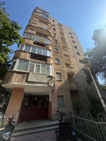 Mall Vitan, Calea Vitan, Vlad Judetul