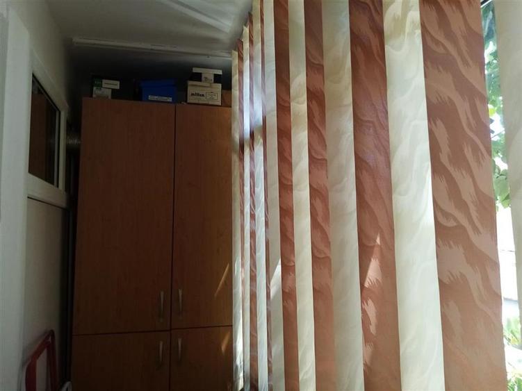 2 camere , decomandate,Energiei.