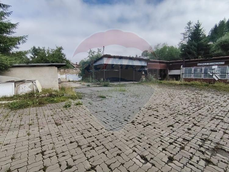 Spațiu industrial de 481mp, cu 1746mp teren în zona Centrala