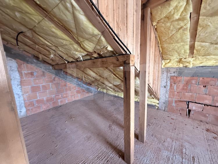 Casă modernă + curtea + 2 locuri de parcare, 145.40 mp, zona Rudului