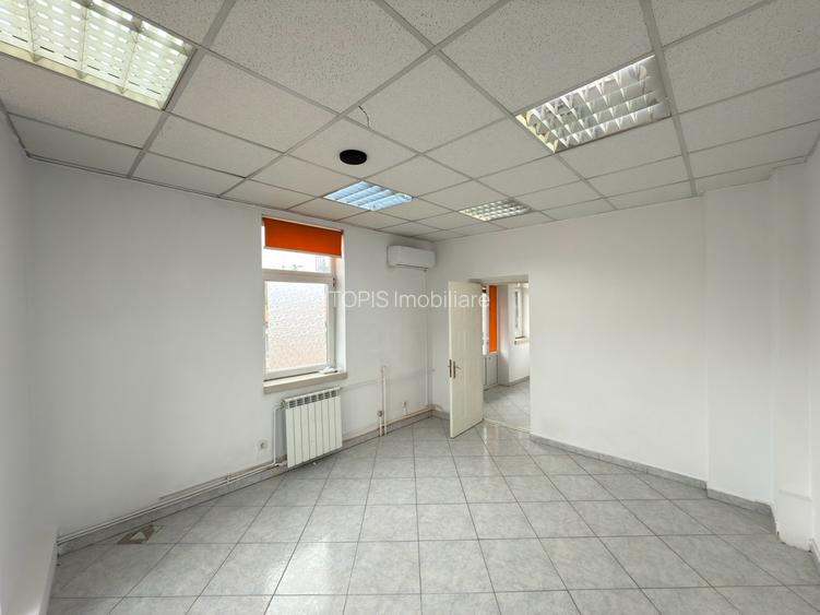 Mosilor - Foisorul de Foc/ Vila spațioasă de închiriat – (8-9 camere) / 300 MP - 25