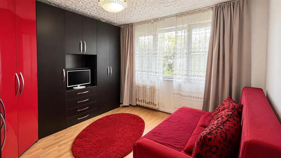 Vanzare apartament cu 3 camere Ozana Titan