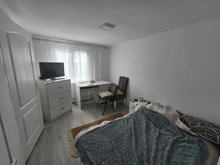COMISION 0%!! Casa individuala zona Dambovita 2 camere / centrala termica !!
