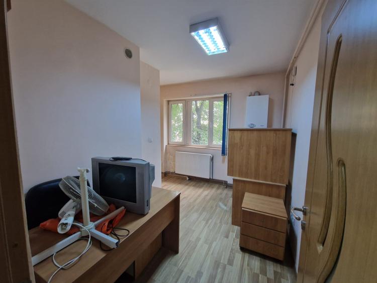 Apartament 2 camere, 45 mp, piata Revolutiei
